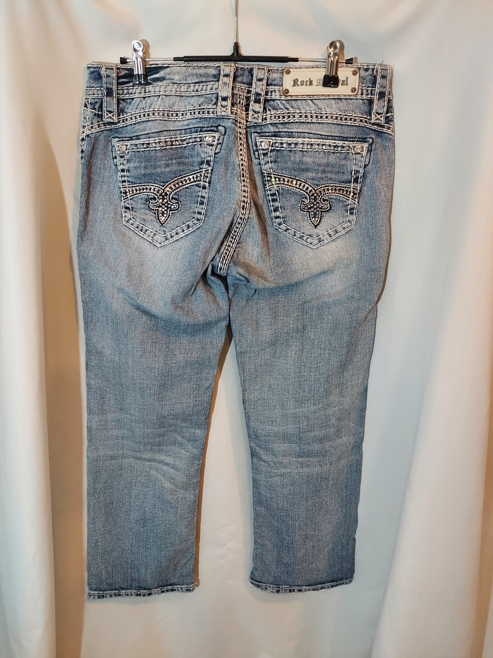 Rock Revival Nicole P Capri Jeans Size 29 Buckle Exclusive Thick Stitch